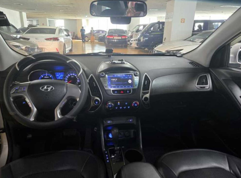 현대 투싼 2WD VGT X20 사진 10
