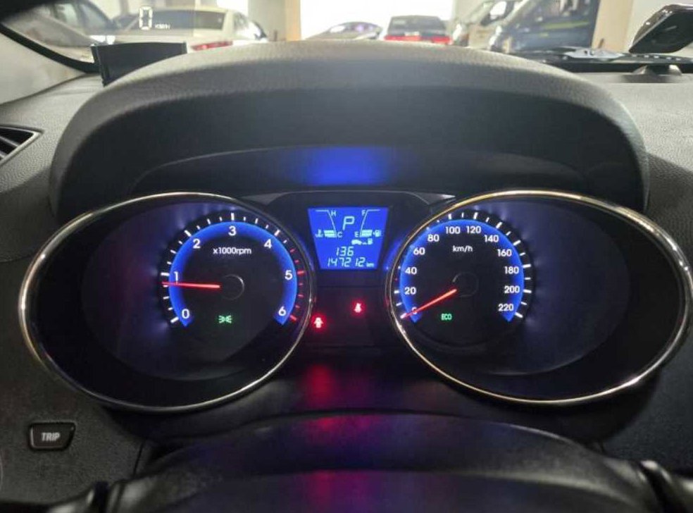 현대 투싼 2WD VGT X20 사진 13
