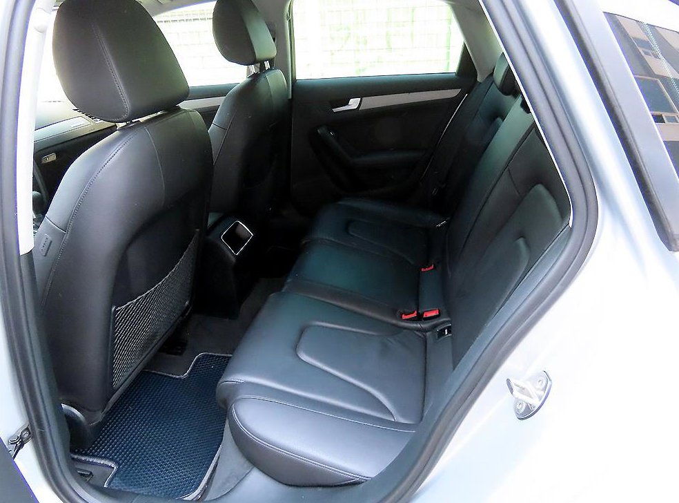 아우디 A4 2.0 TDI 콰트로 사진 6