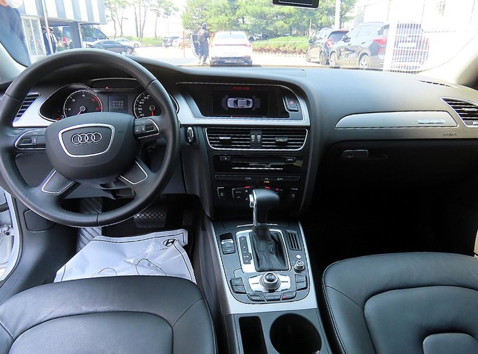 아우디 A4 2.0 TDI 콰트로 사진 7