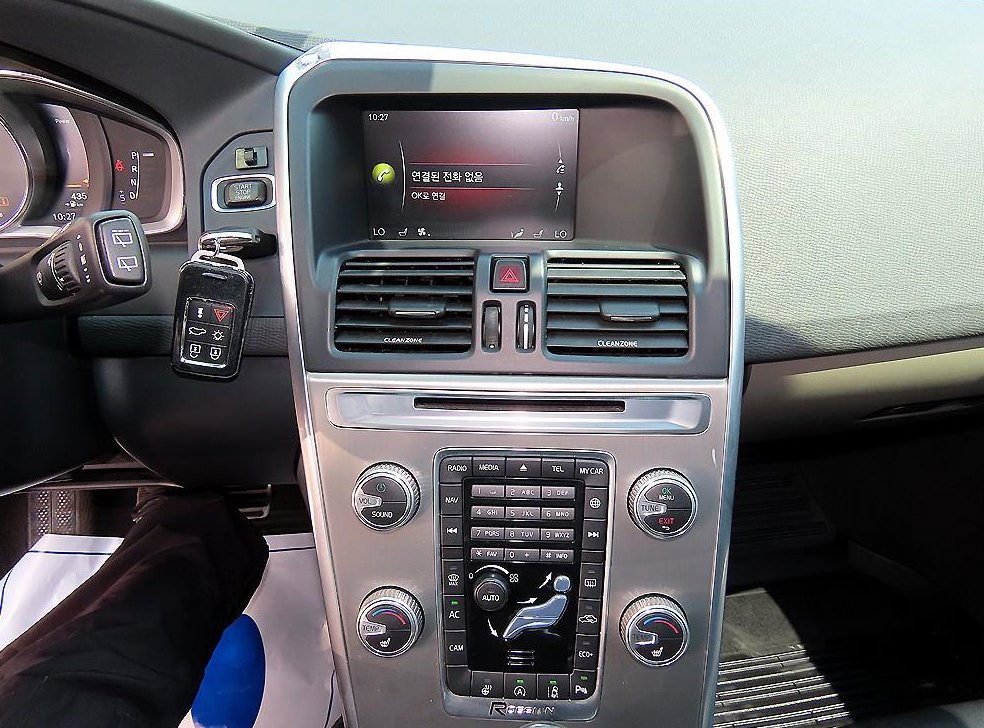 볼보 XC60 D4 사진 13