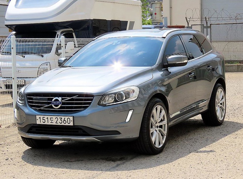 볼보 XC60 D4 사진 2