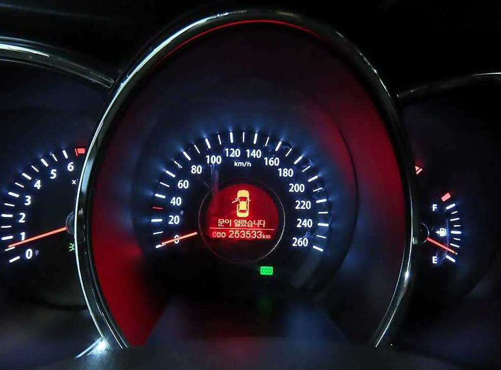 기아 K5 LPI 2.0 사진 9