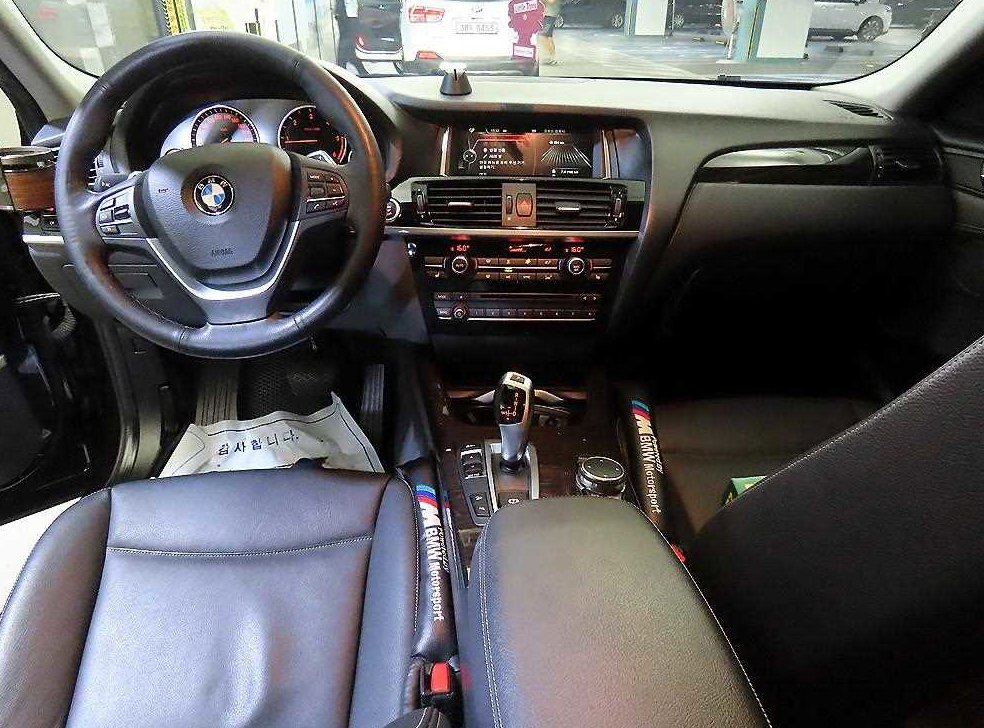 BMW X4  xDrive 20d 사진 10