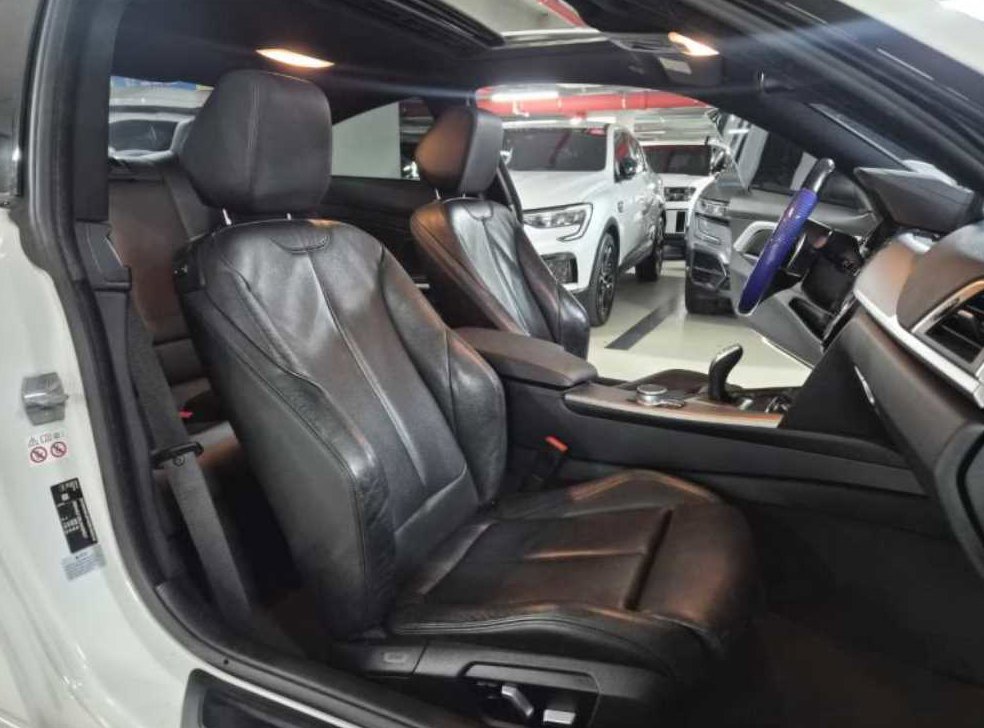 BMW 4시리즈 420d 쿠페 M 스포츠 사진 15