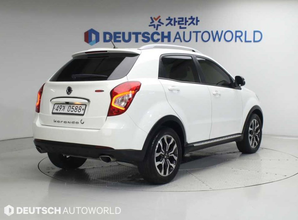 KG모빌리티(쌍용)  코란도 2WD 2.2 익스트림 사진 2