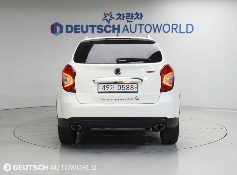 KG모빌리티(쌍용)  코란도 2WD 2.2 익스트림 사진 4