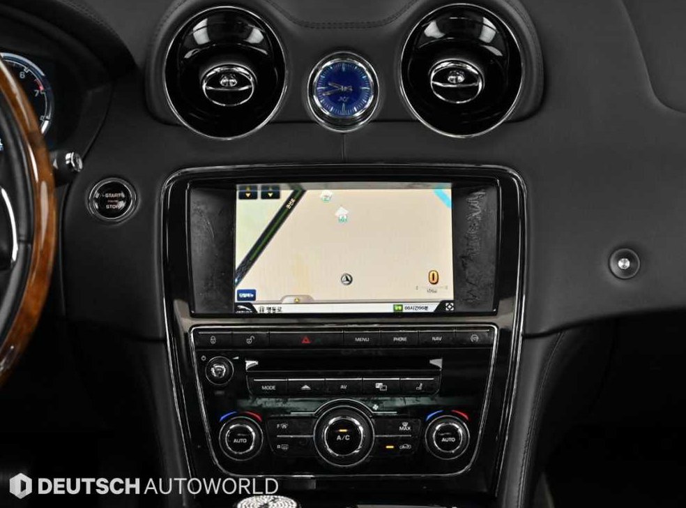 재규어 XJ 3.0 SC 사진 14