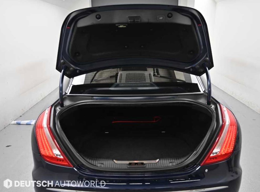 재규어 XJ 3.0 SC 사진 19
