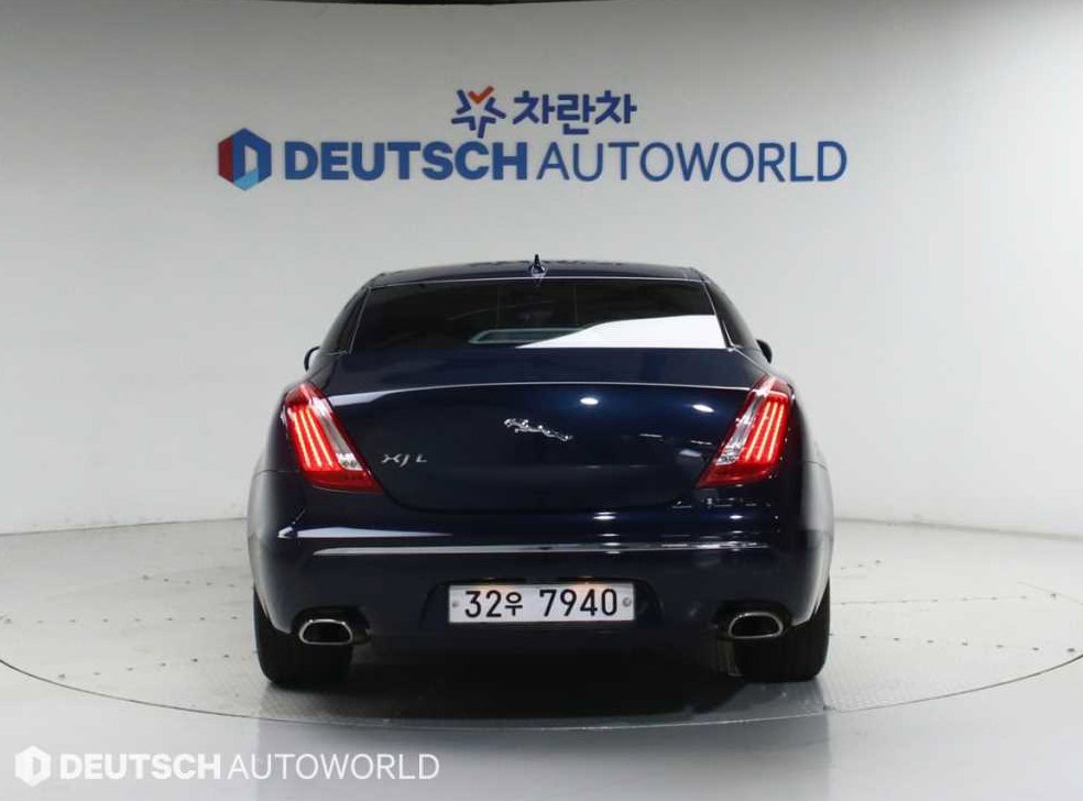 재규어 XJ 3.0 SC 사진 4