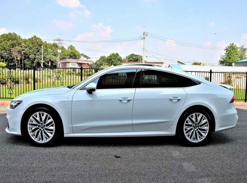 아우디 A7 45 TDI 콰트로 프리미엄 사진 2
