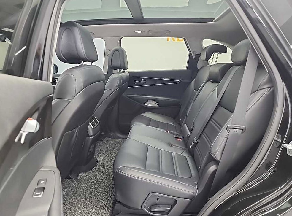 기아 쏘렌토 디젤 2WD 2.0 프레스티지 사진 13