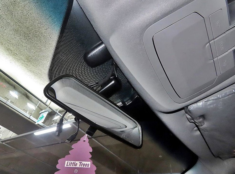 KG모빌리티(쌍용)  티볼리 2WD 가솔린 VX 사진 16