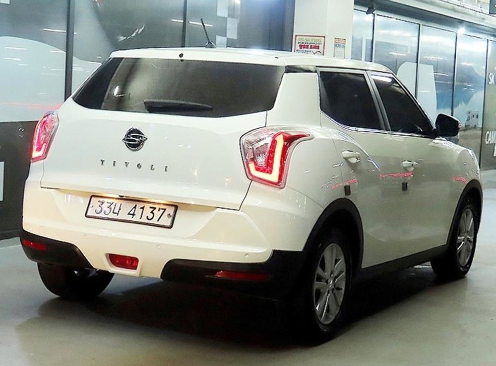 KG모빌리티(쌍용)  티볼리 2WD 가솔린 VX 사진 4