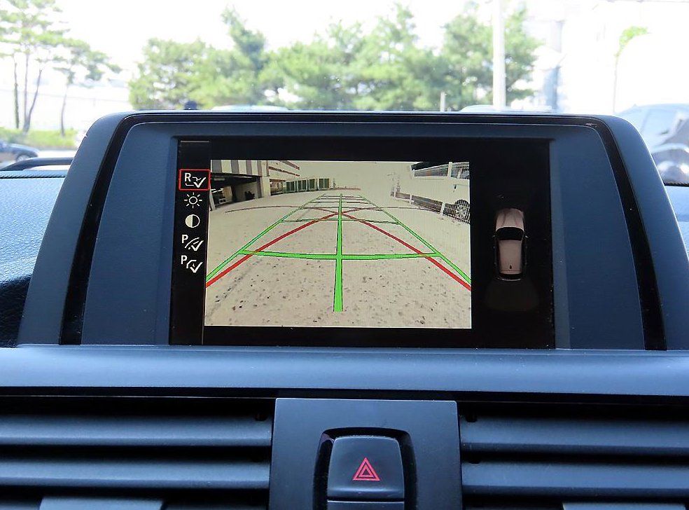 BMW 1시리즈 118d 어반 팩 1 사진 13