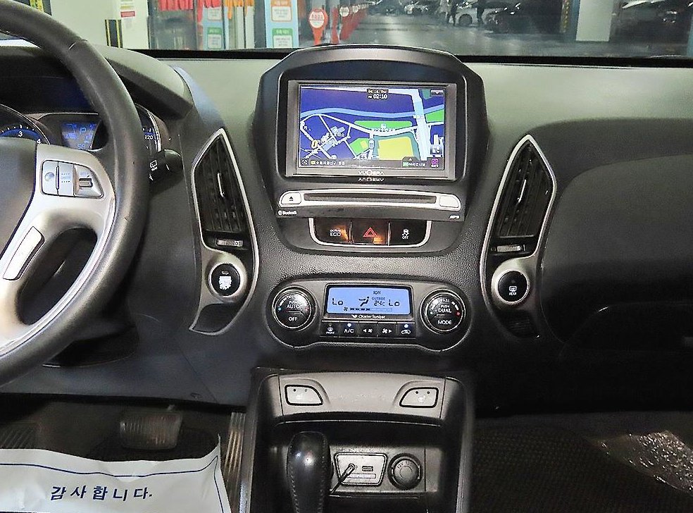 현대 투싼 2WD VGT X20 사진 11