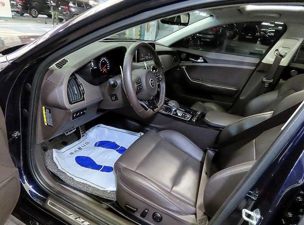 기아 스팅어 가솔린 2.0 터보 2WD 사진 6