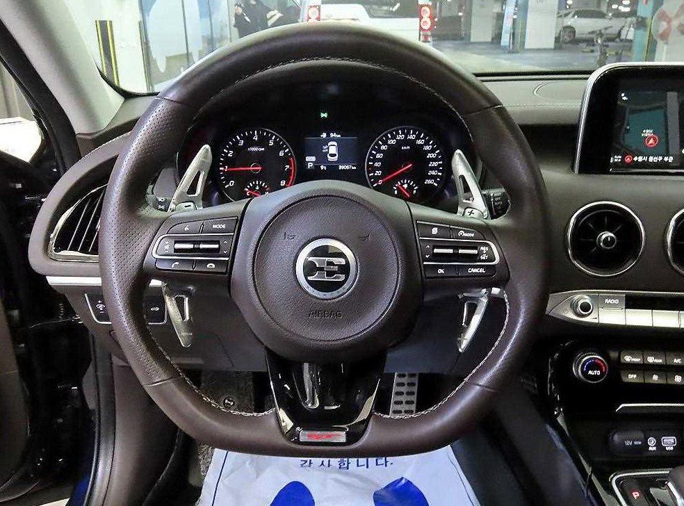 기아 스팅어 가솔린 2.0 터보 2WD 사진 8