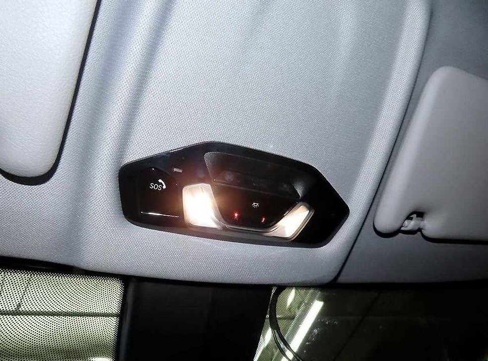 BMW 1시리즈 118d M 스포츠 퍼스트 에디션 사진 16