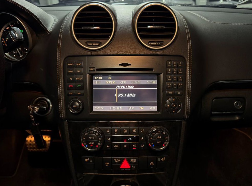 벤츠 M 클래스 ML300 CDI 사진 14