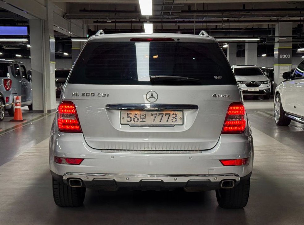 벤츠 M 클래스 ML300 CDI 사진 4