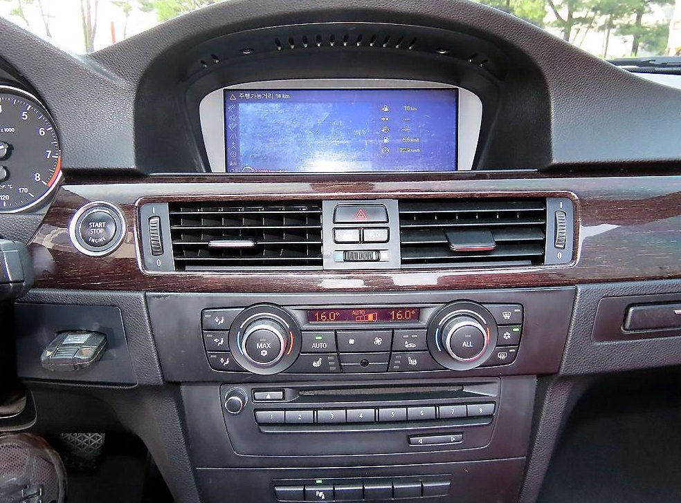 BMW 3시리즈 328i 컨버터블 사진 16