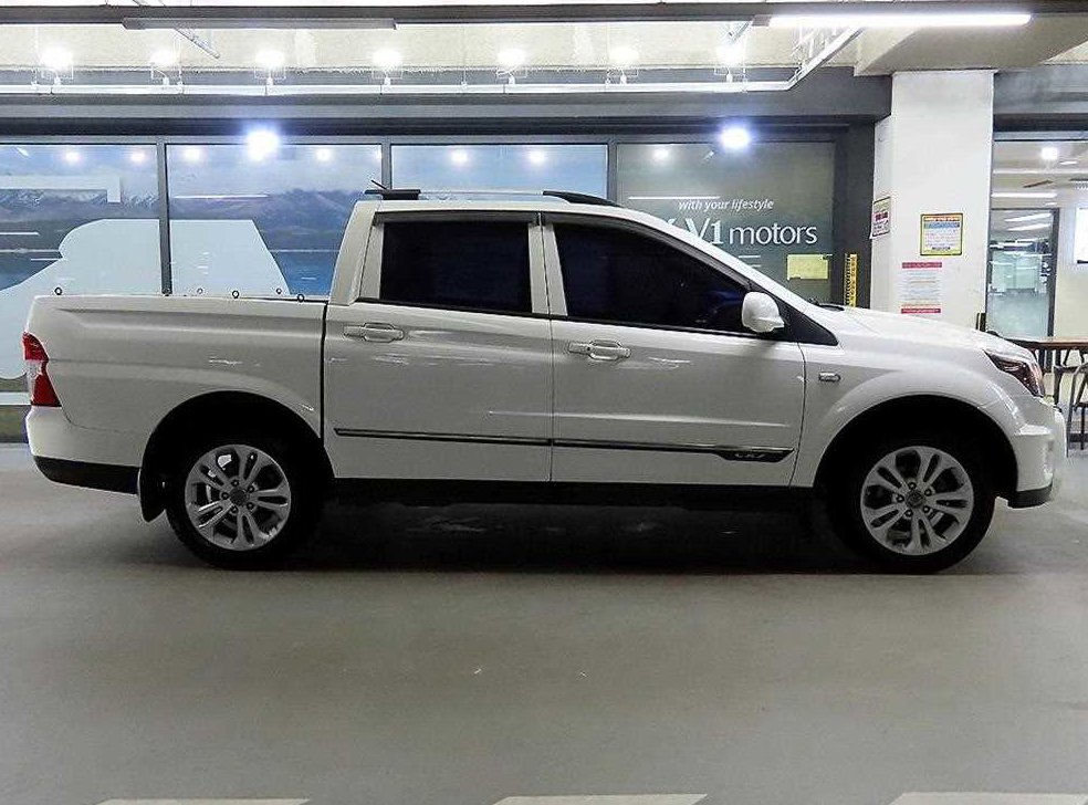 KG모빌리티(쌍용)  코란도 CX7(4WD) 사진 3