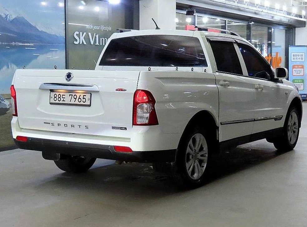 KG모빌리티(쌍용)  코란도 CX7(4WD) 사진 4