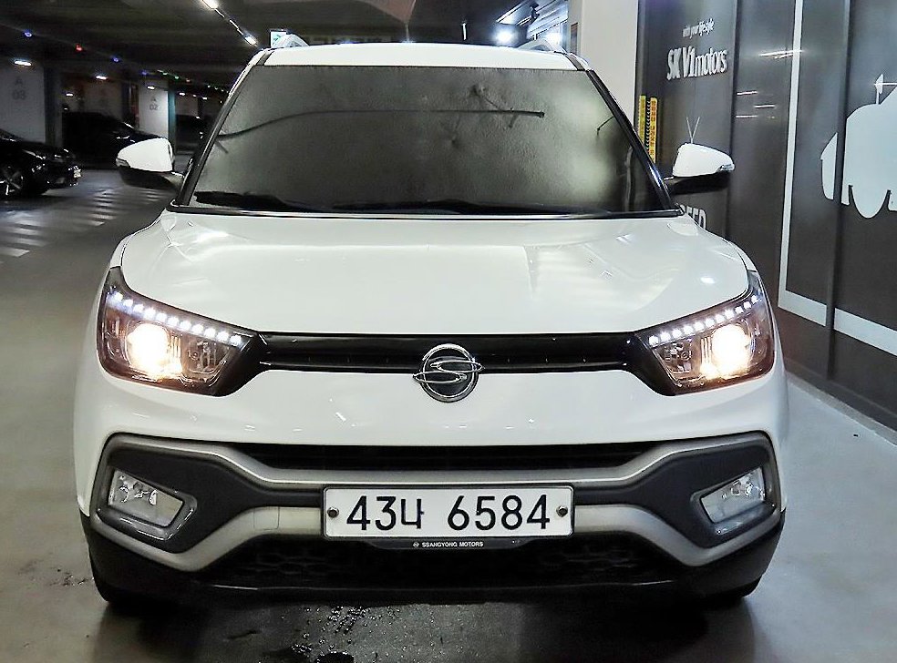 KG모빌리티(쌍용)  티볼리 2WD 가솔린 1.6 IX 사진 2