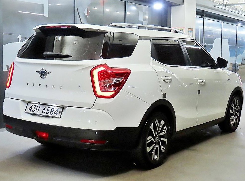 KG모빌리티(쌍용)  티볼리 2WD 가솔린 1.6 IX 사진 4
