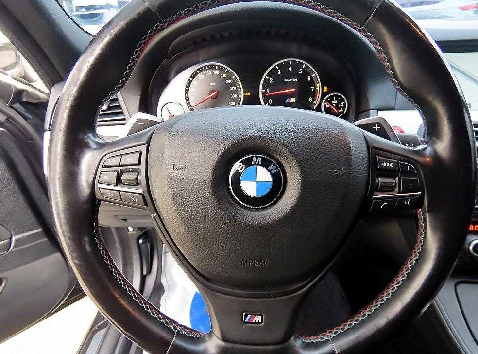 BMW 5시리즈 M5 세단 사진 8