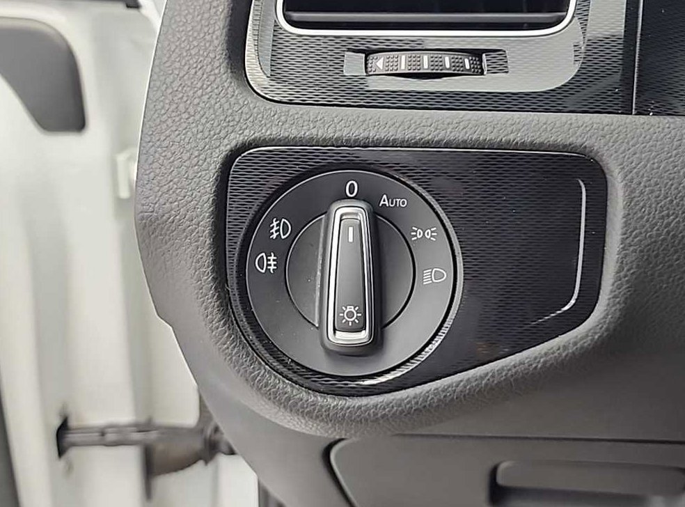 폭스바겐 골프 2.0 GTI 사진 18