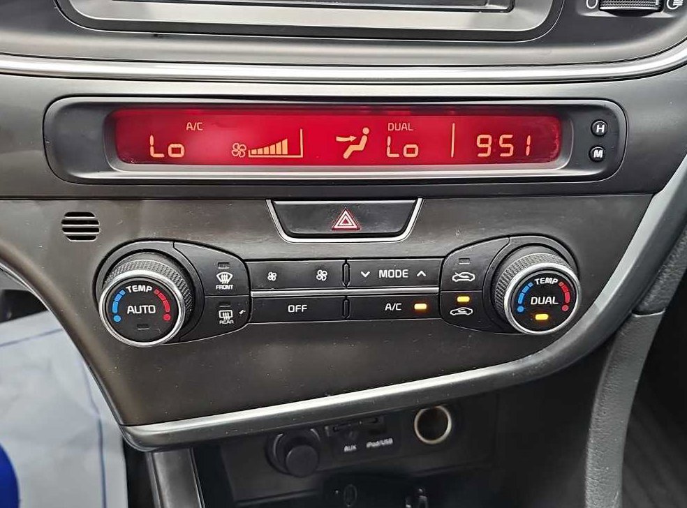 기아 K5 2.0 LPI 럭셔리 사진 10