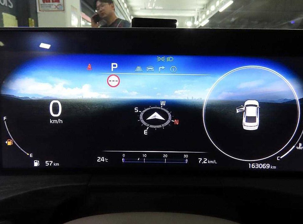 기아 K8 2.5 2WD 사진 8