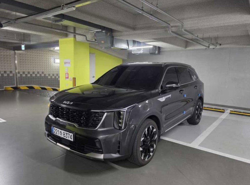 기아 쏘렌토 가솔린 2.5T 2WD 시그니처 사진 3