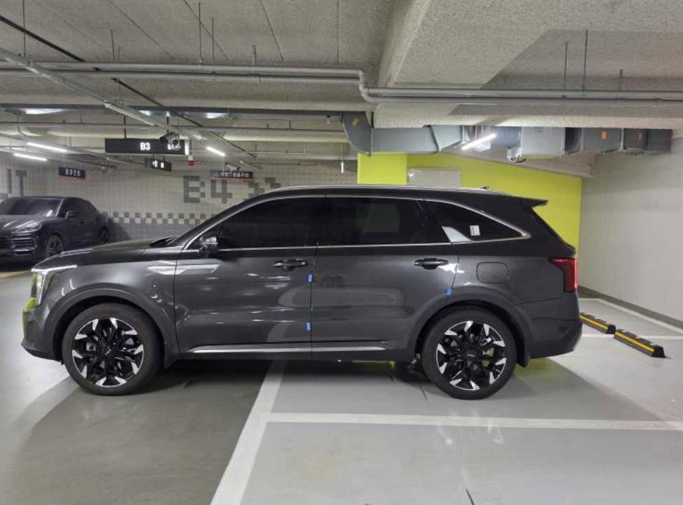 기아 쏘렌토 가솔린 2.5T 2WD 시그니처 사진 6