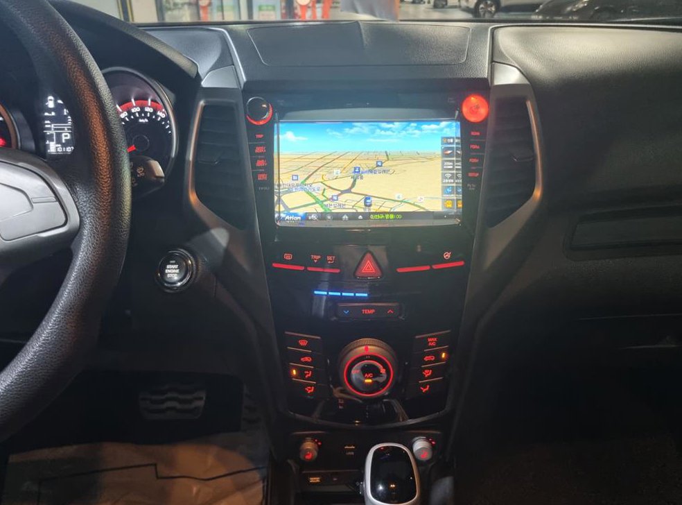 KG모빌리티(쌍용)  티볼리 가솔린 2WD 1.6 삼바 에디션 사진 7
