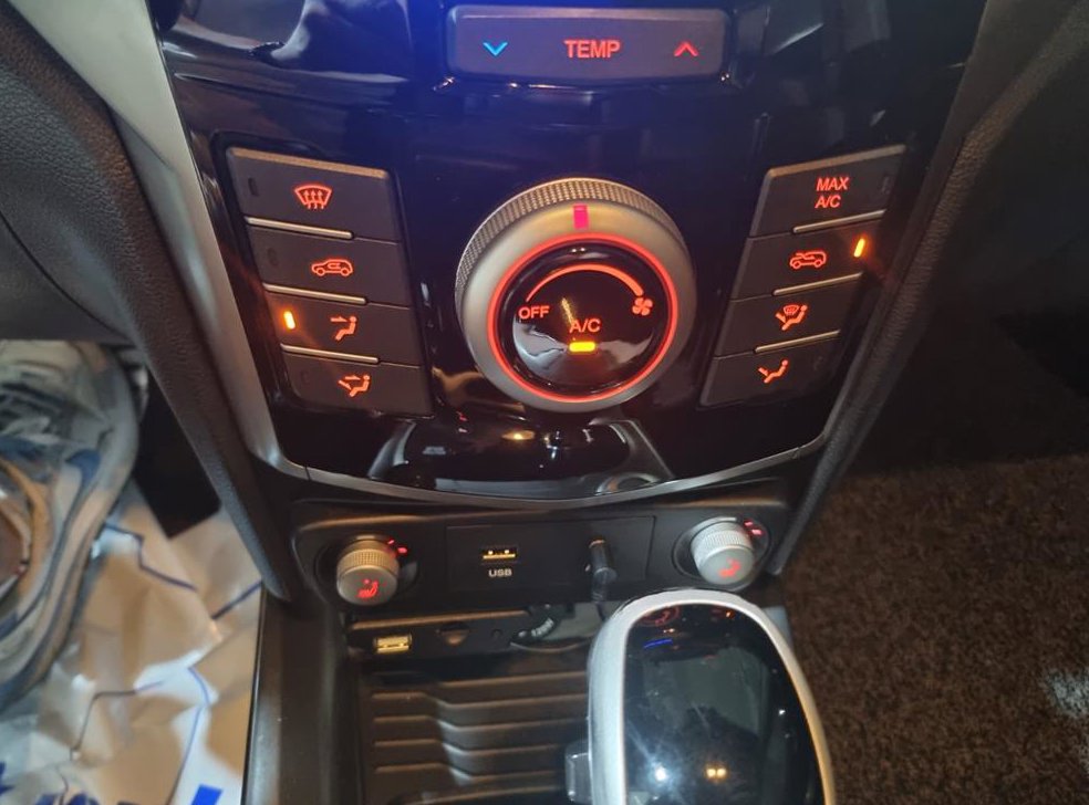 KG모빌리티(쌍용)  티볼리 가솔린 2WD 1.6 삼바 에디션 사진 9