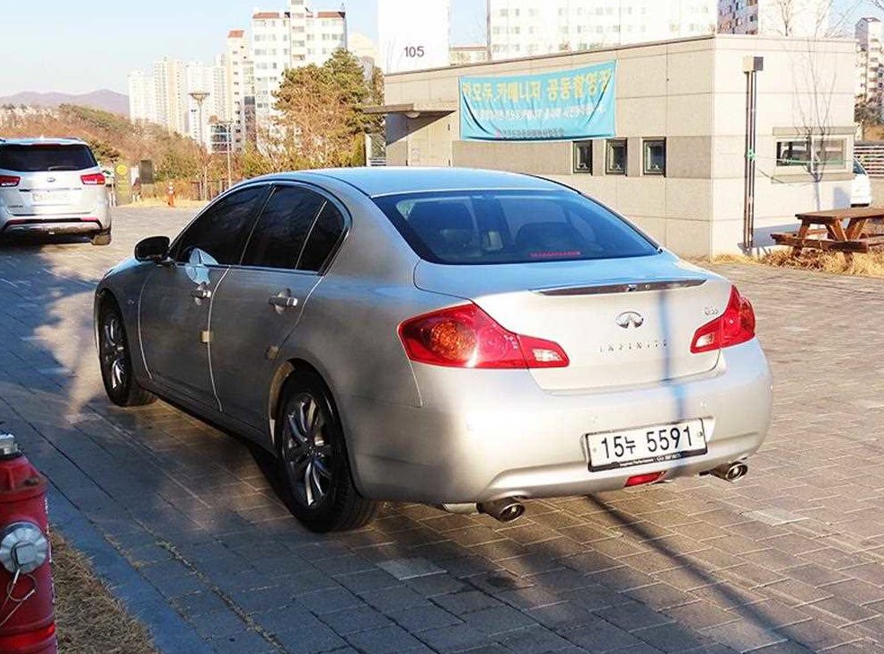 인피니티 G 세단 스포츠 사진 4