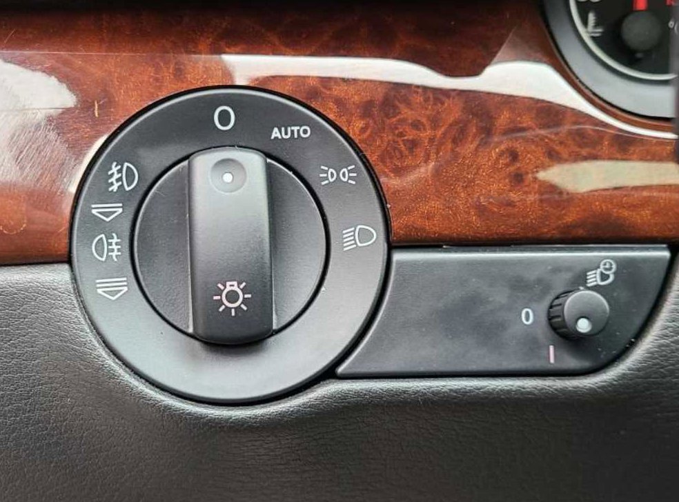 아우디 A4 2.0 사진 18