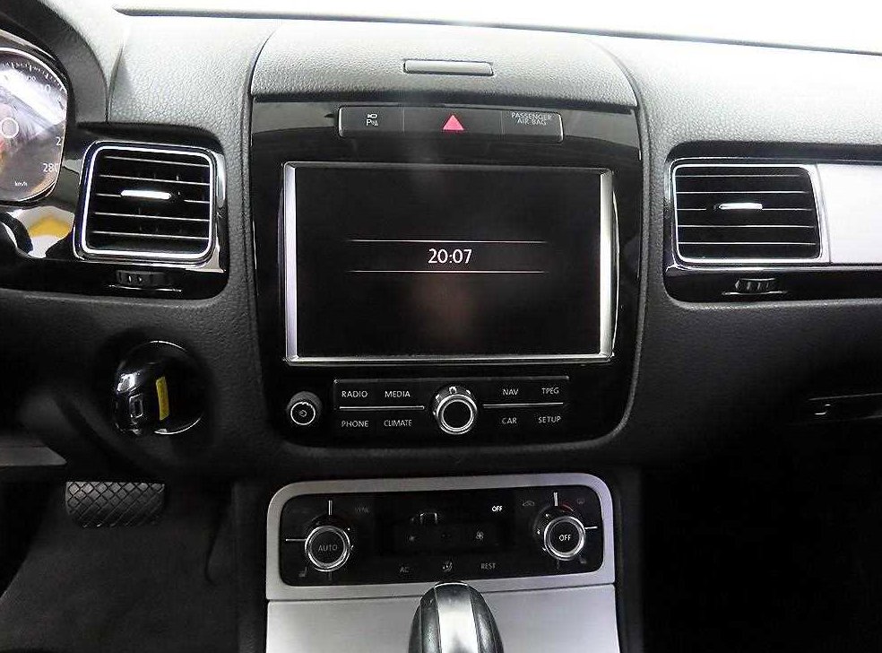 폭스바겐 투아렉 V6 3.0 TDI 블루모션 사진 12
