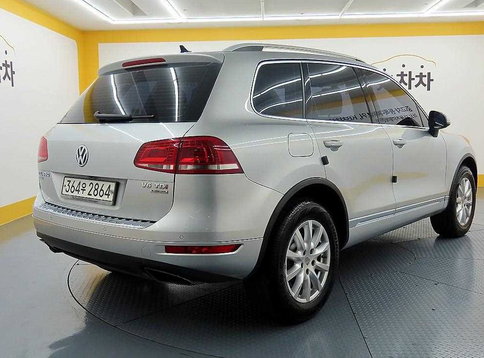 폭스바겐 투아렉 V6 3.0 TDI 블루모션 사진 4