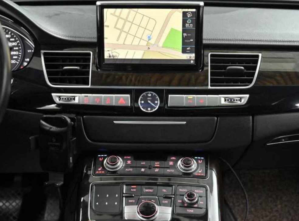 아우디 A8 3.0 TDI 콰트로 LWB 사진 14