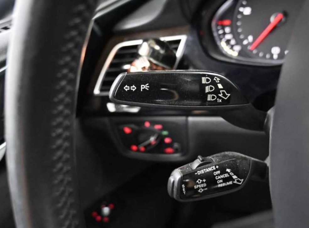 아우디 A8 3.0 TDI 콰트로 LWB 사진 17