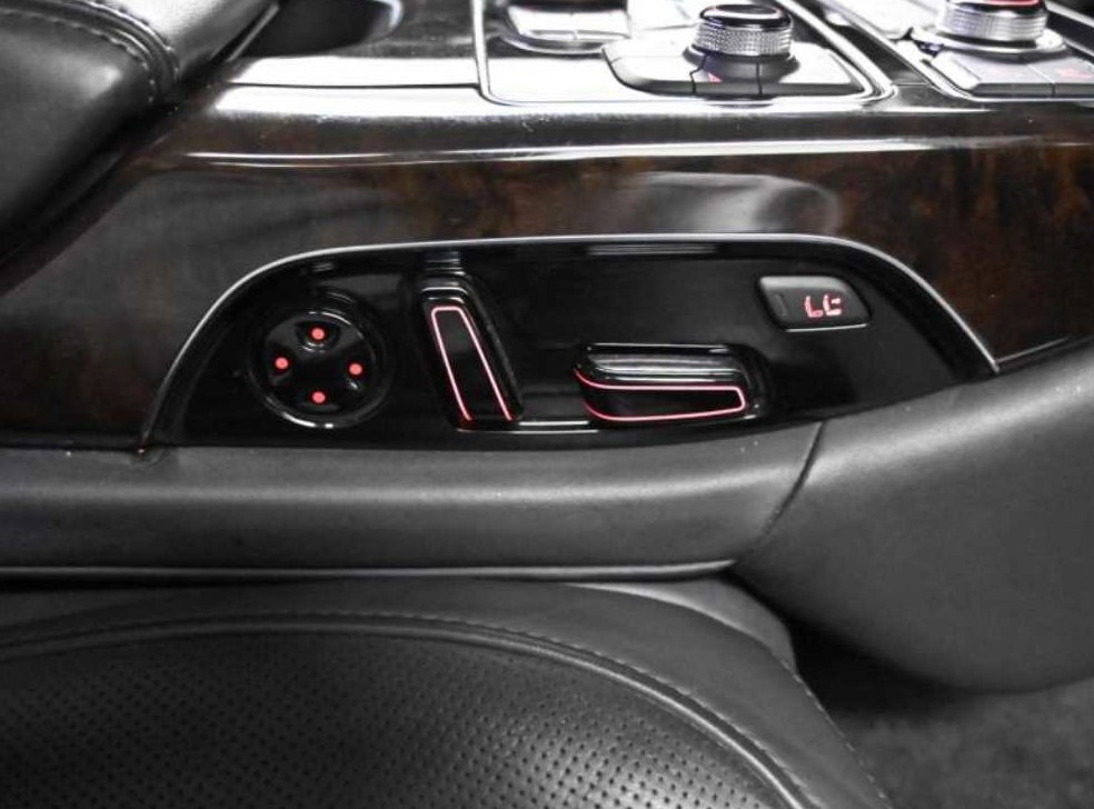 아우디 A8 3.0 TDI 콰트로 LWB 사진 18