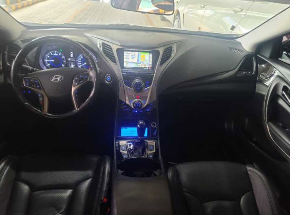 현대 그랜저 LPG HG300 프라임 사진 7