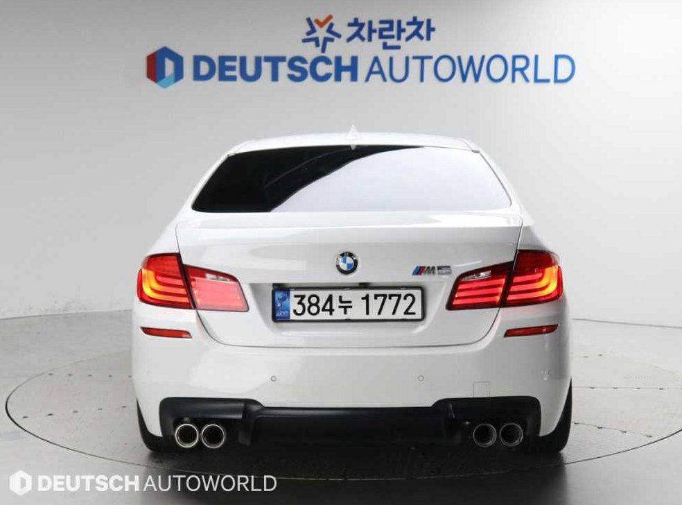 BMW 5시리즈 520d 사진 4