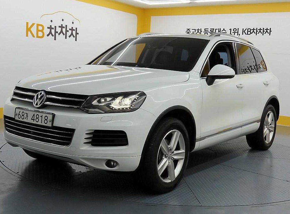 폭스바겐 투아렉 V6 3.0 TDI 블루모션 사진 2