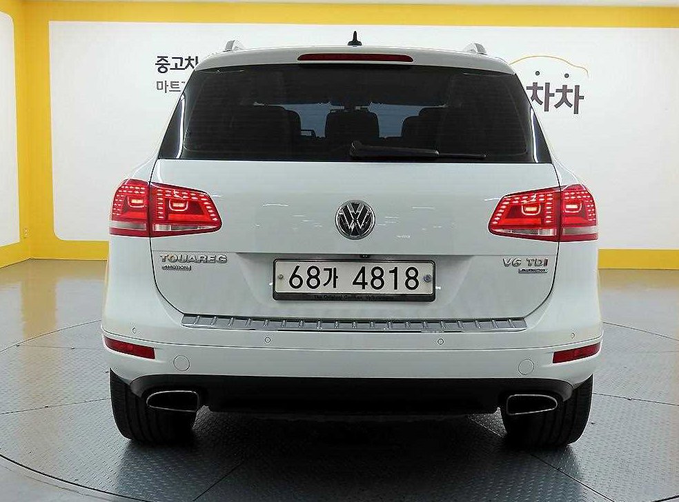 폭스바겐 투아렉 V6 3.0 TDI 블루모션 사진 3