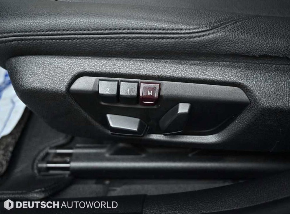 BMW 3시리즈 320d xDrive 사진 17